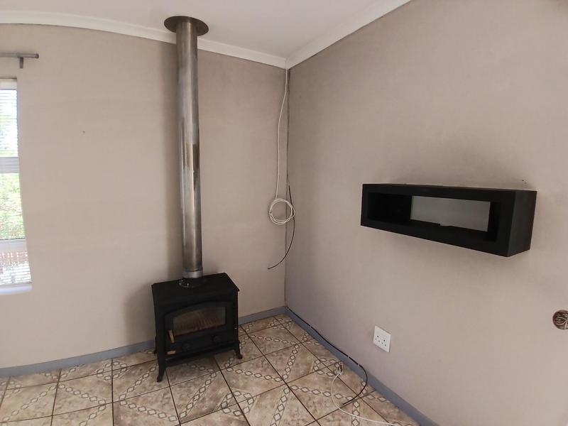 3 Bedroom Property for Sale in Stilbaai Wes Western Cape